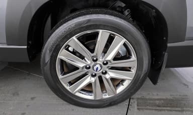 Rexton Sports Khan