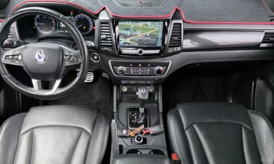 Rexton Sports Khan
