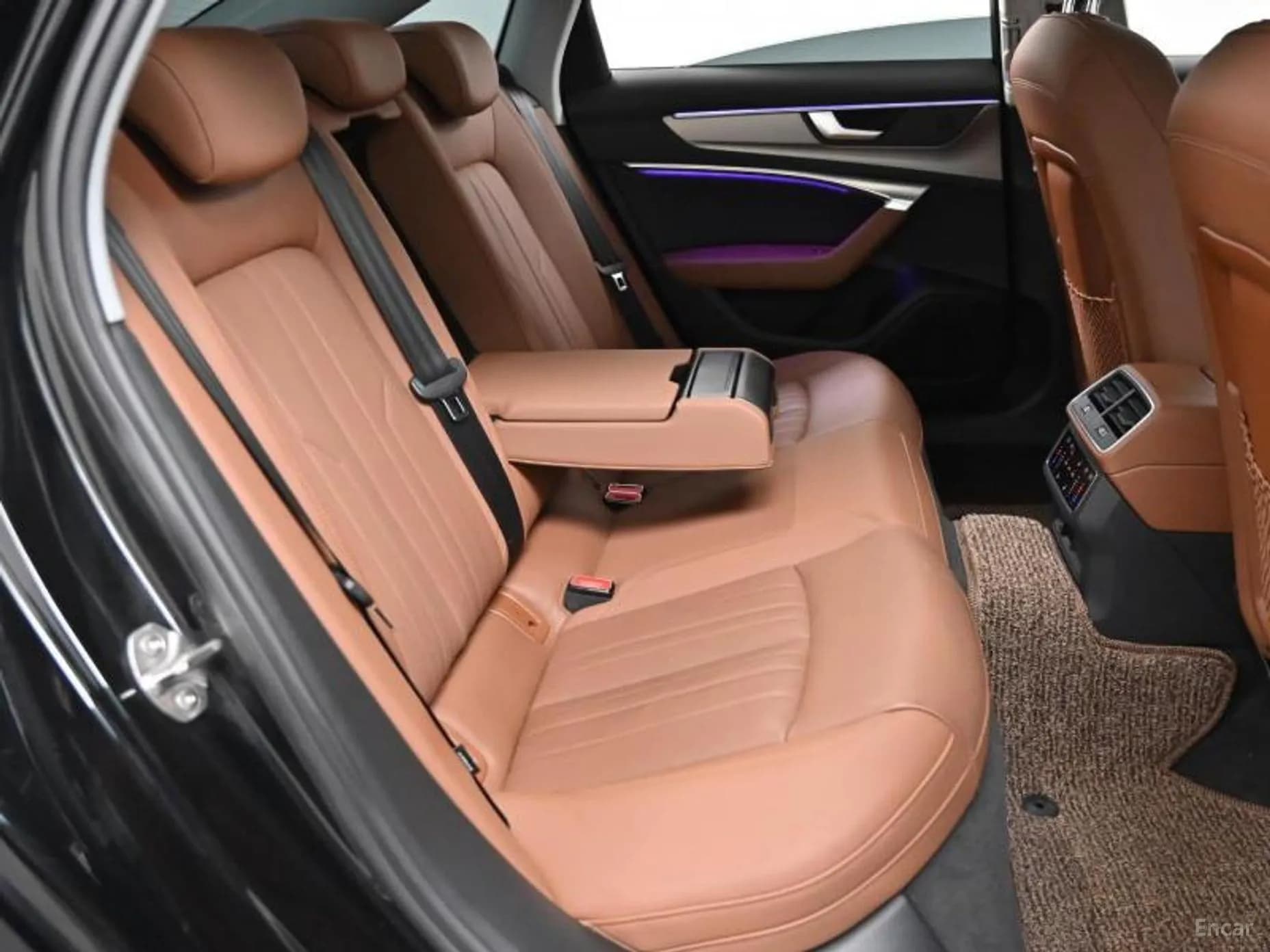 A6 (C8)