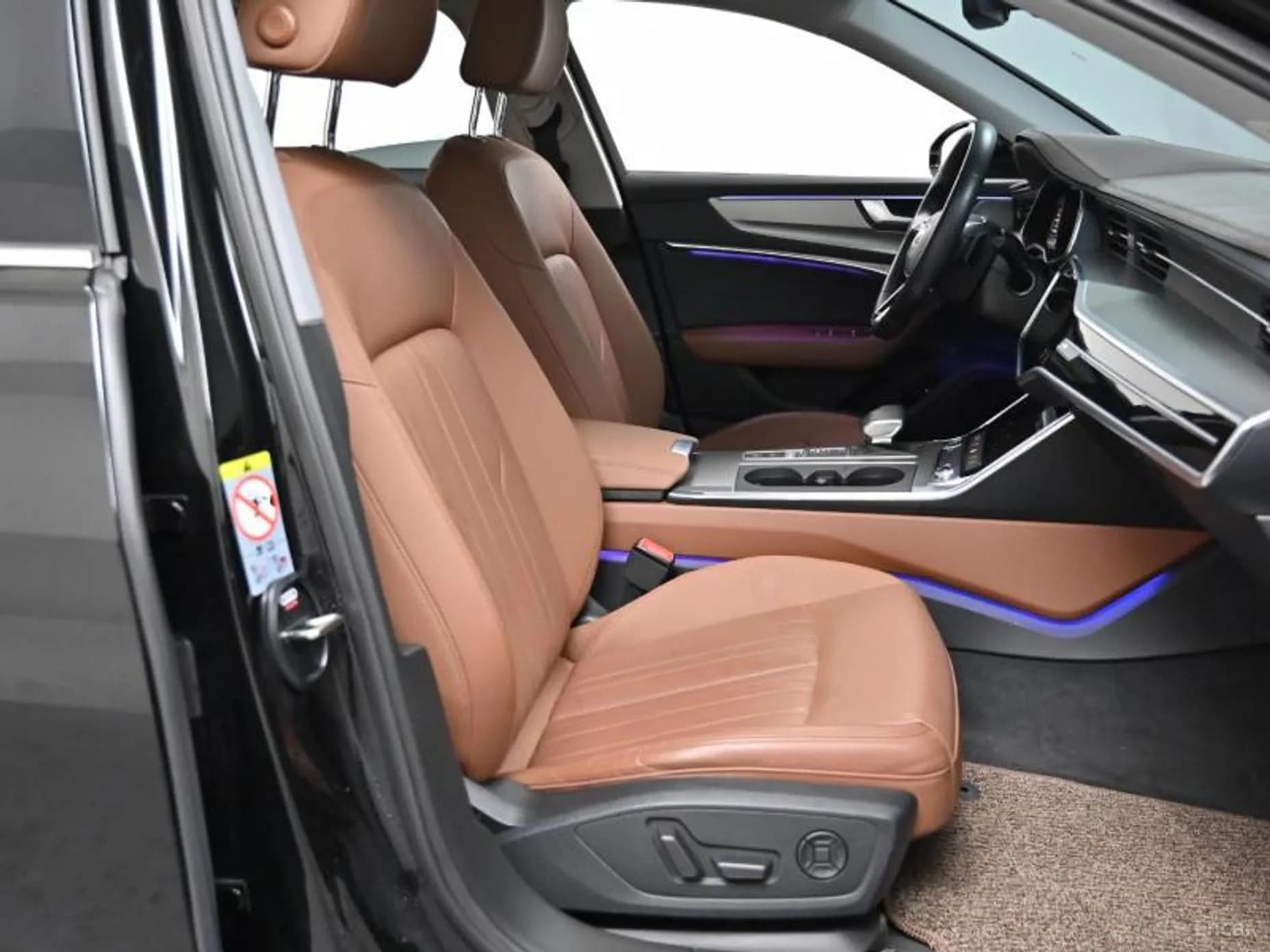 A6 (C8)