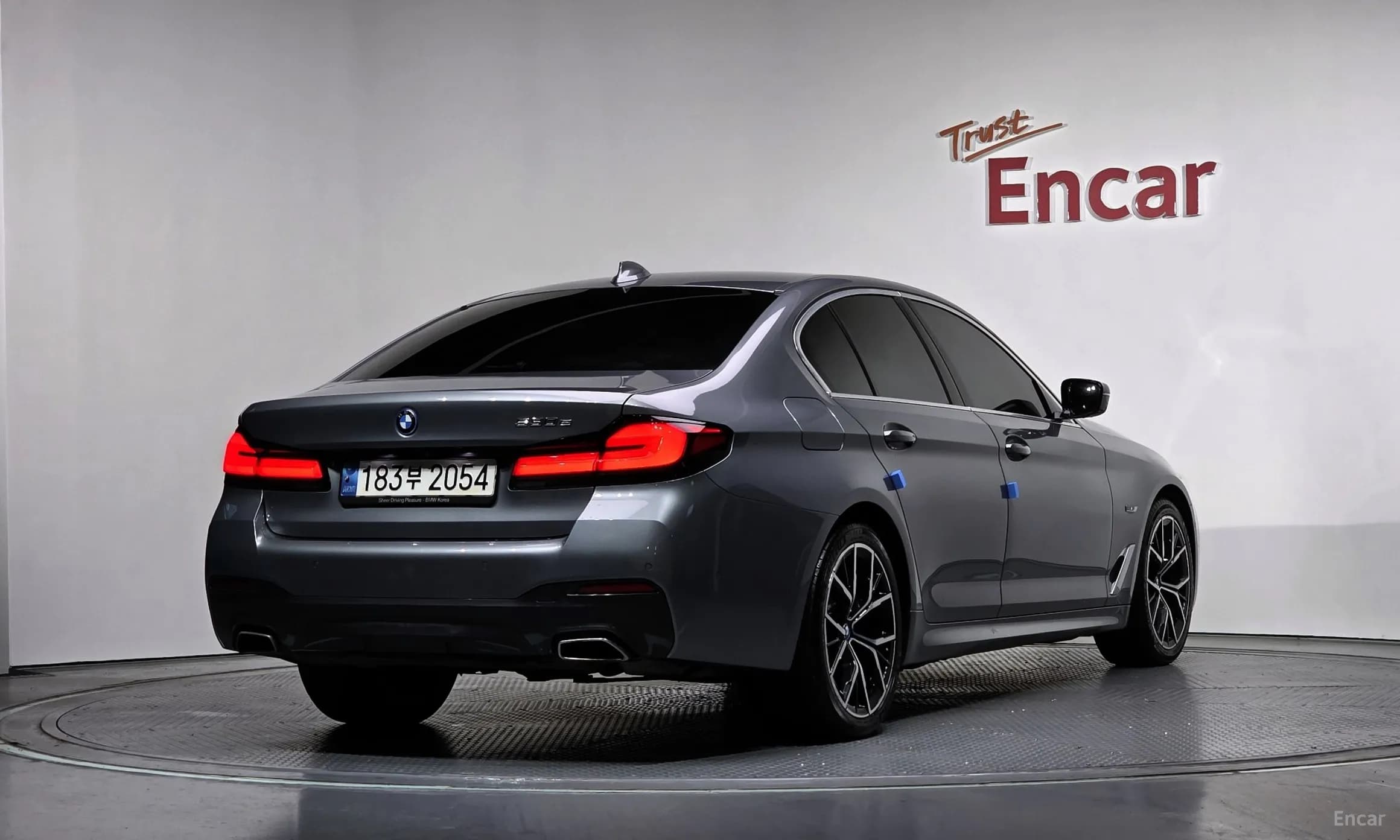 5 Series (G30)