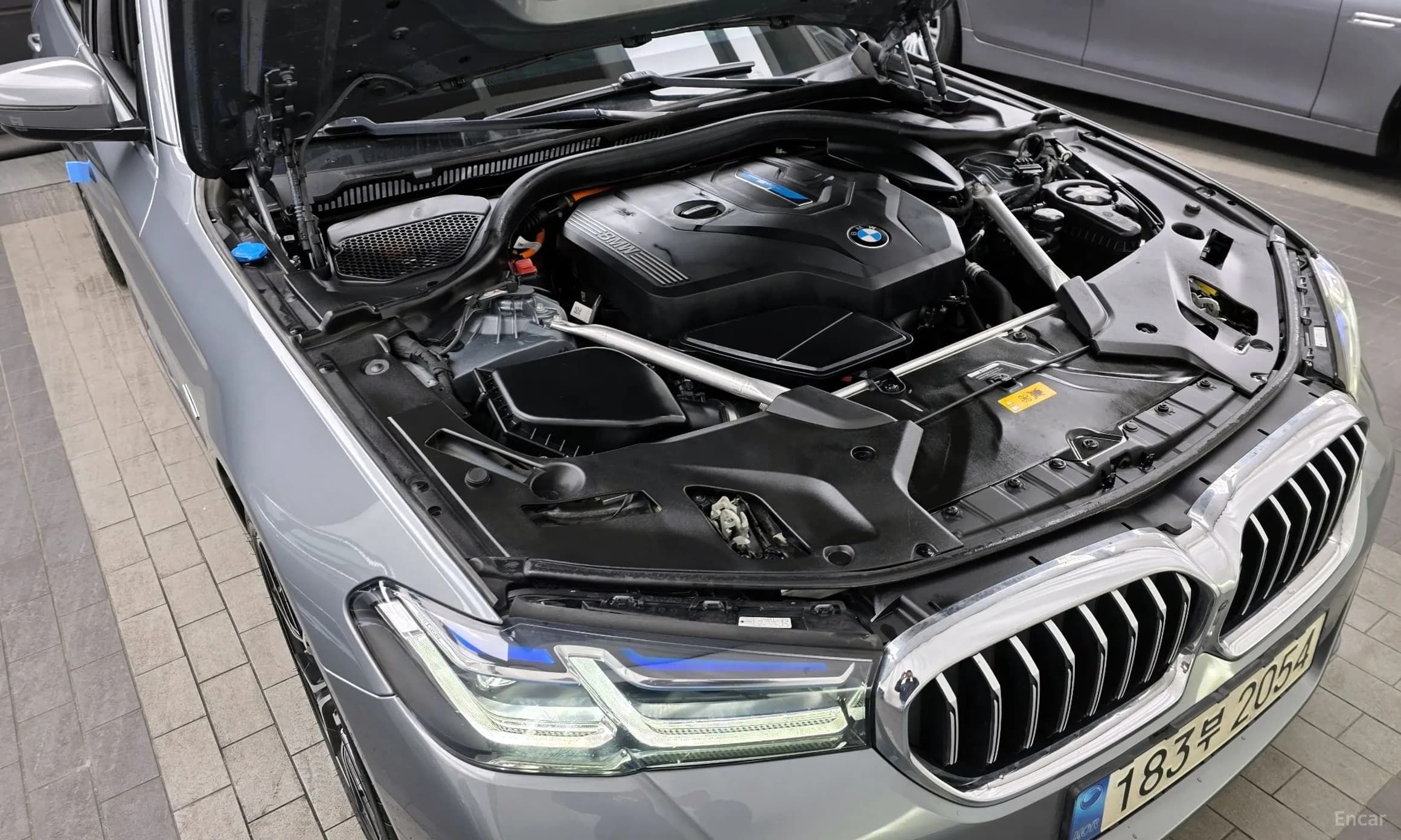 5 Series (G30)