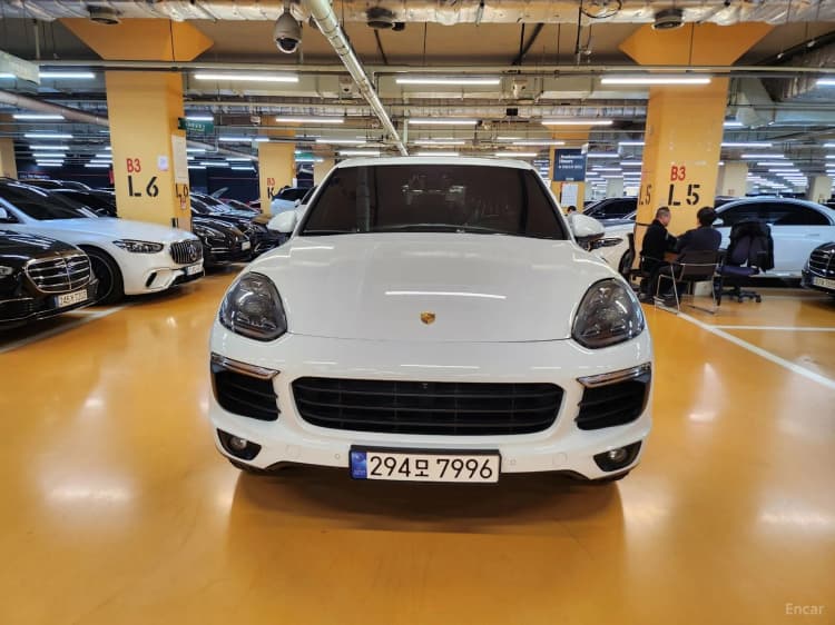 New Cayenne