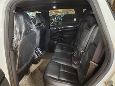 New Cayenne