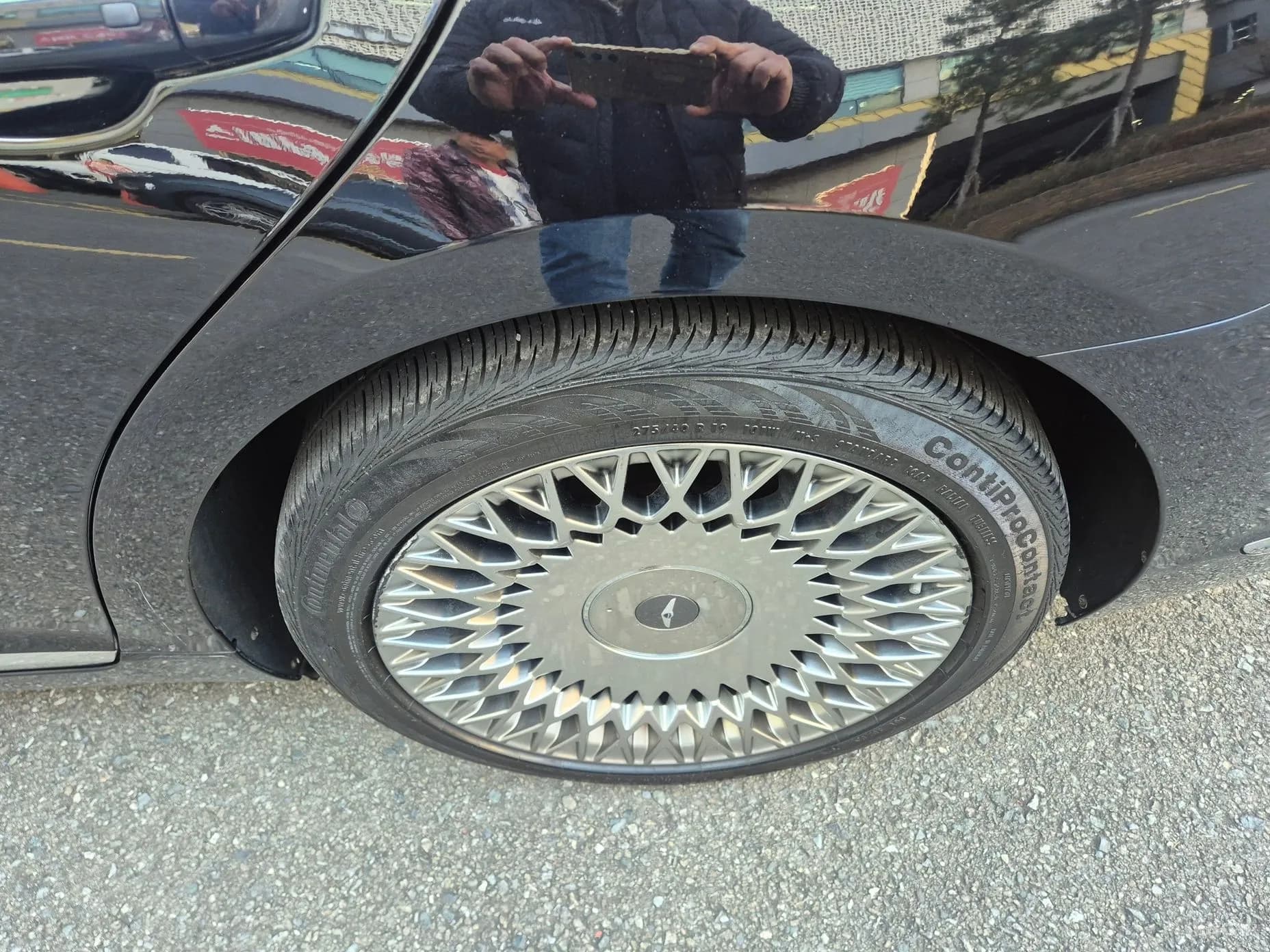 G90