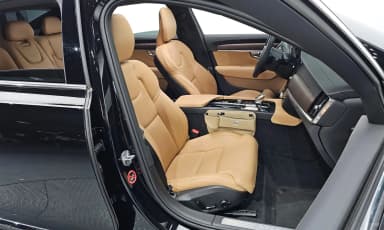 S90