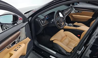 S90