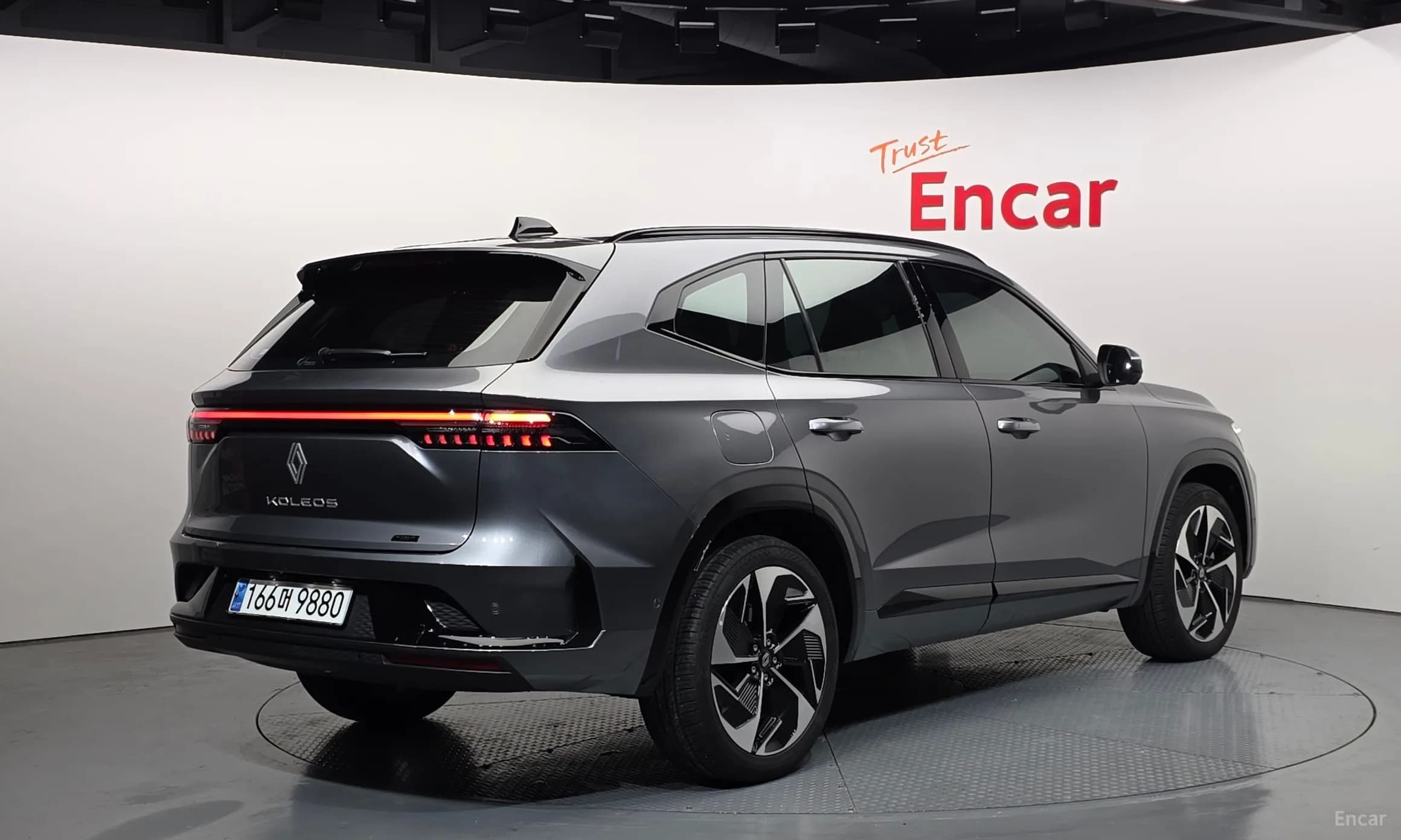 Grang Koleos