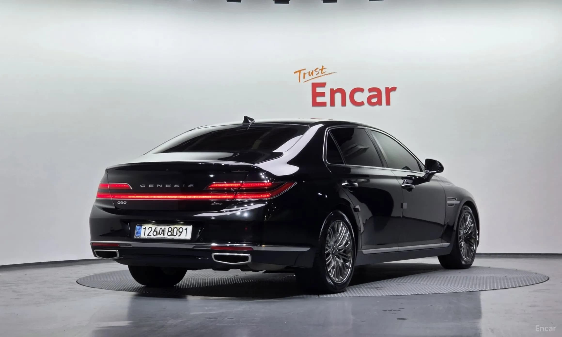 G90