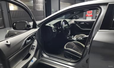 Q30