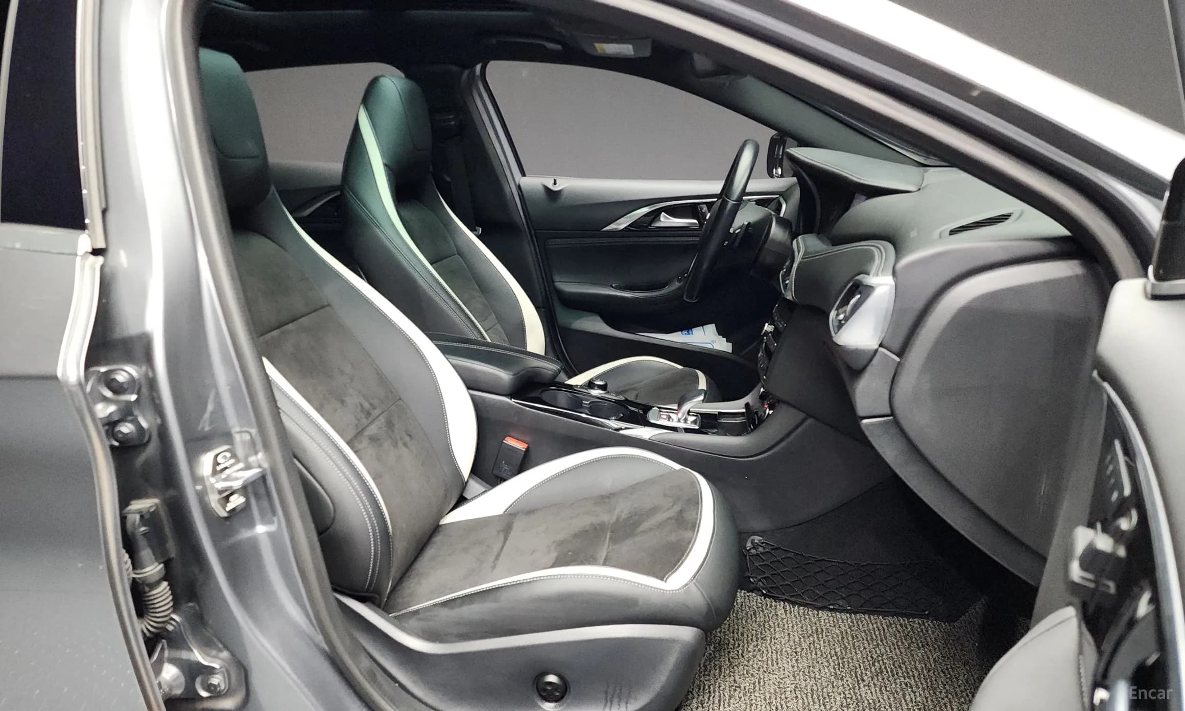 Q30