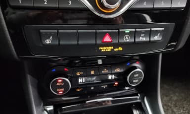 Q30