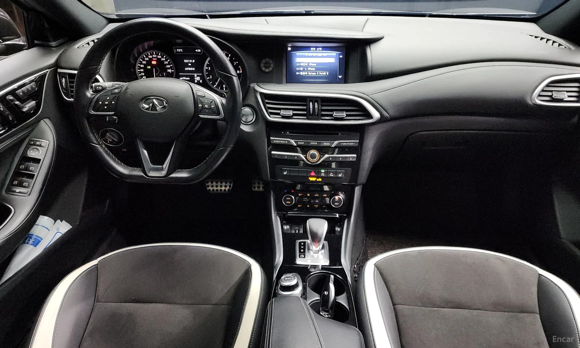 Q30