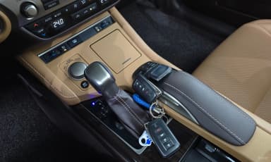 New ES300h