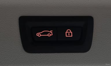 X3 (G01)