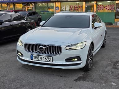 S90