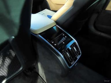 S90