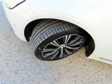 S90