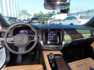 S90