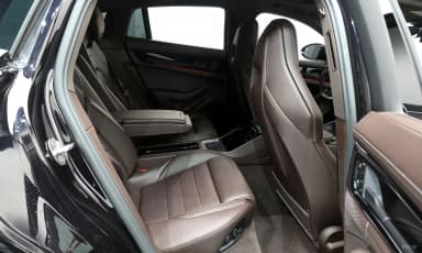 Panamera (972)