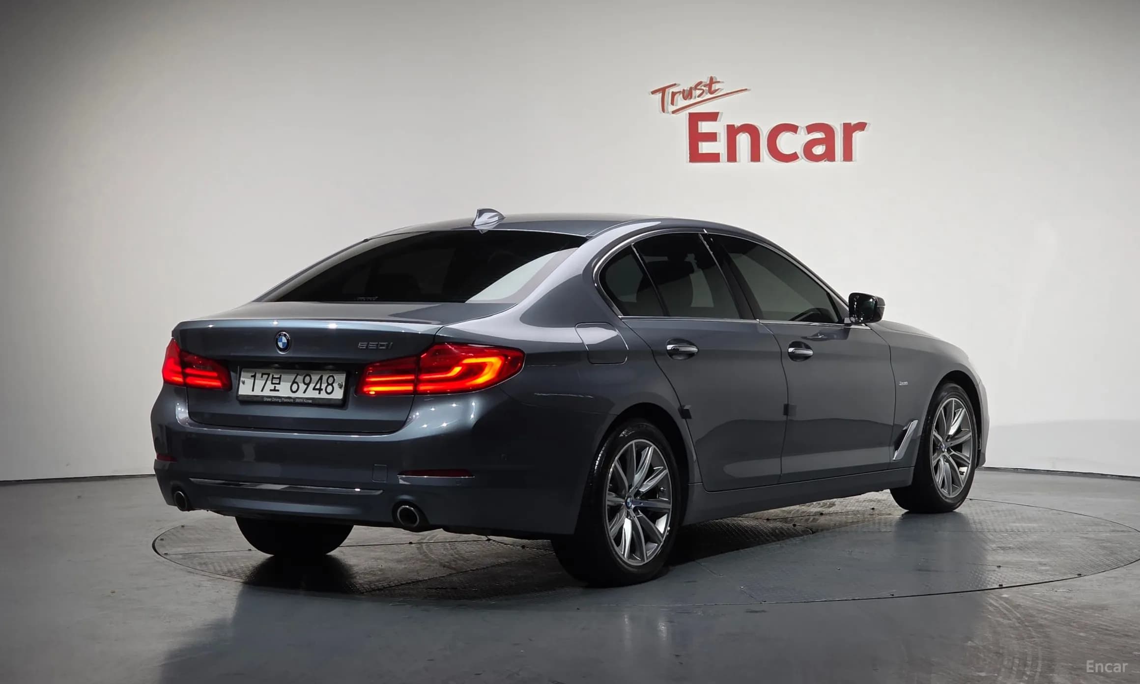 5 Series (G30)