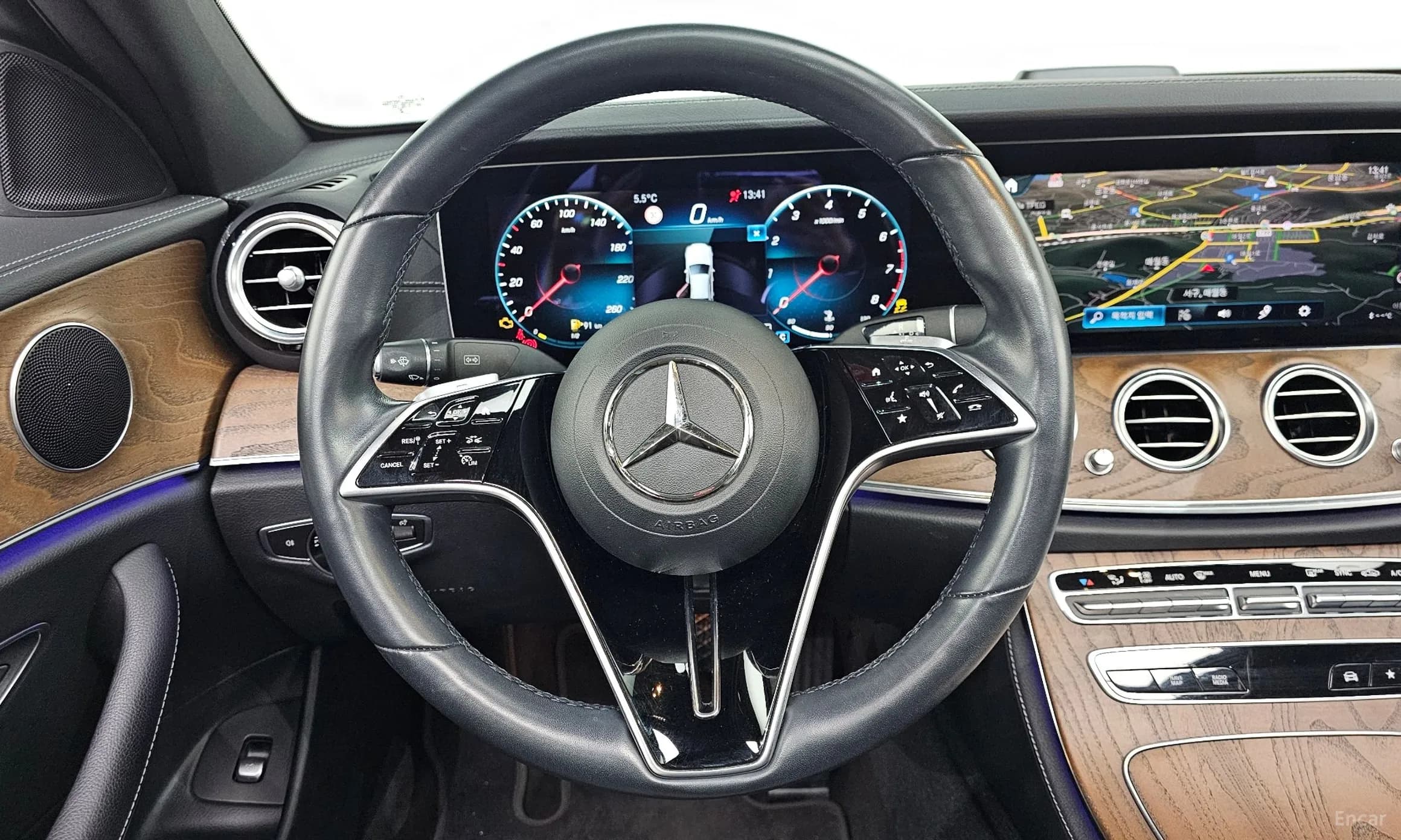 E-Class W213