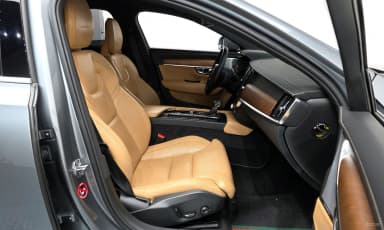 S90