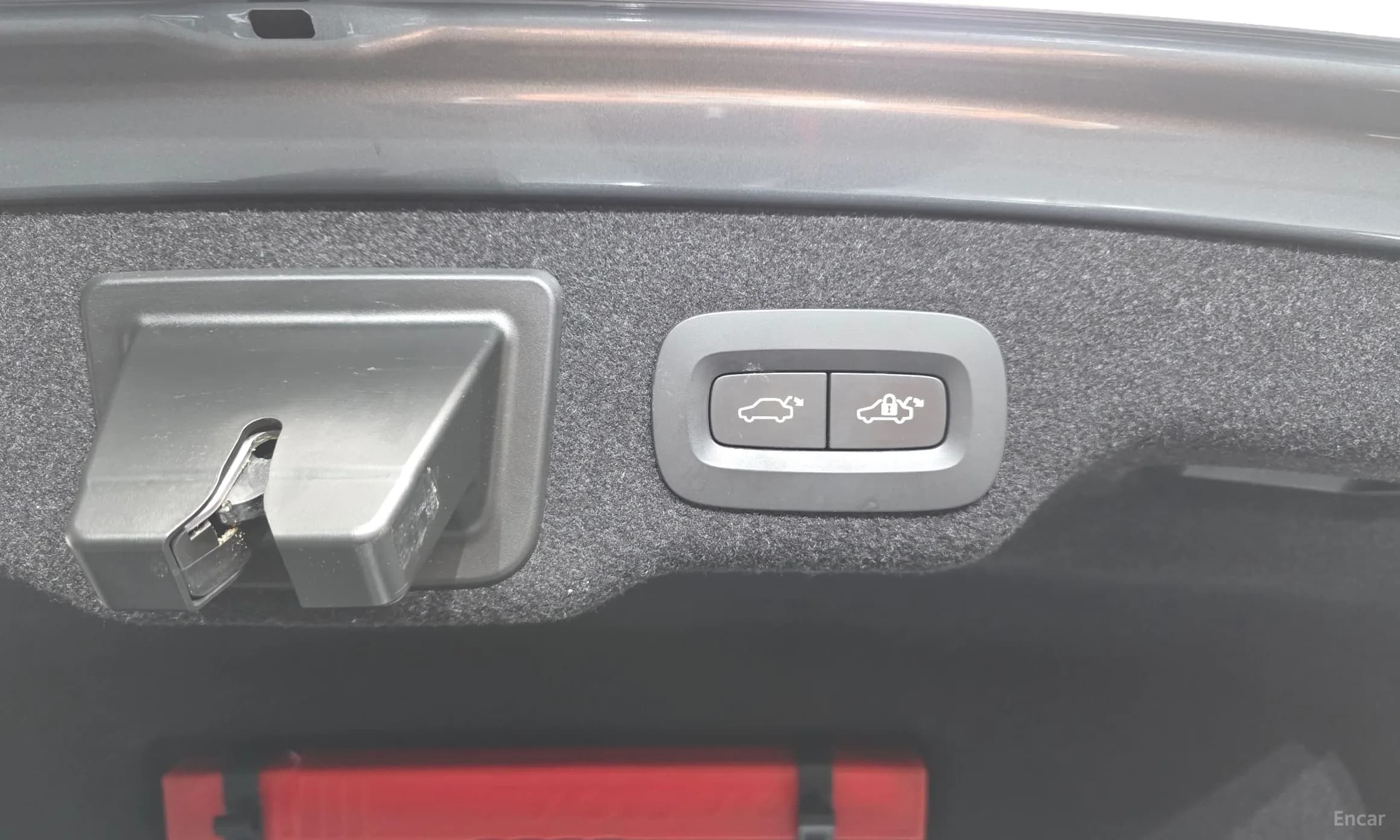 S90
