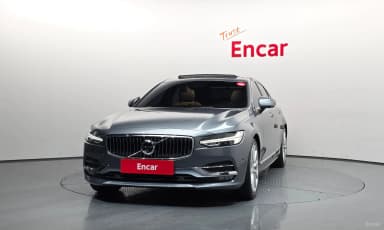 S90