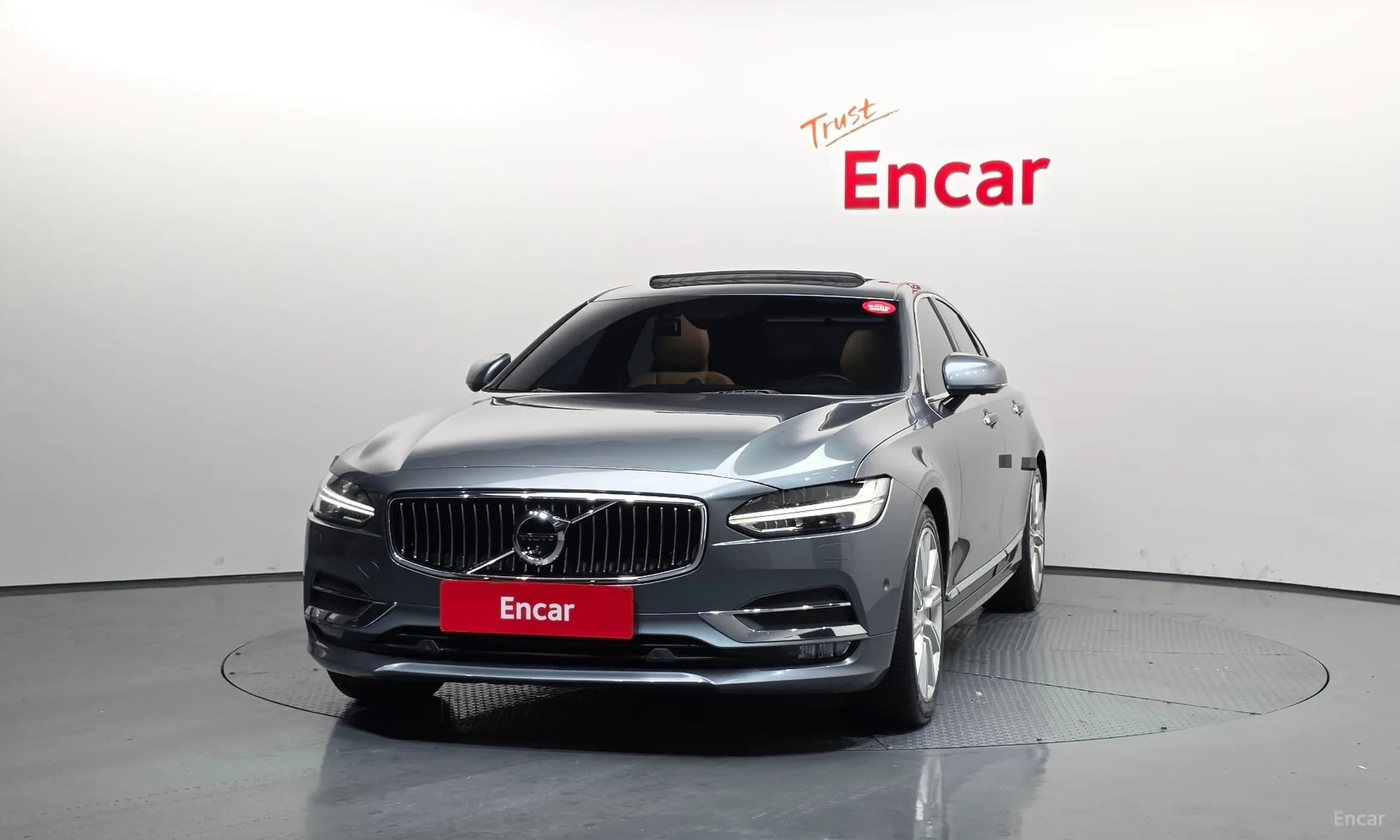S90