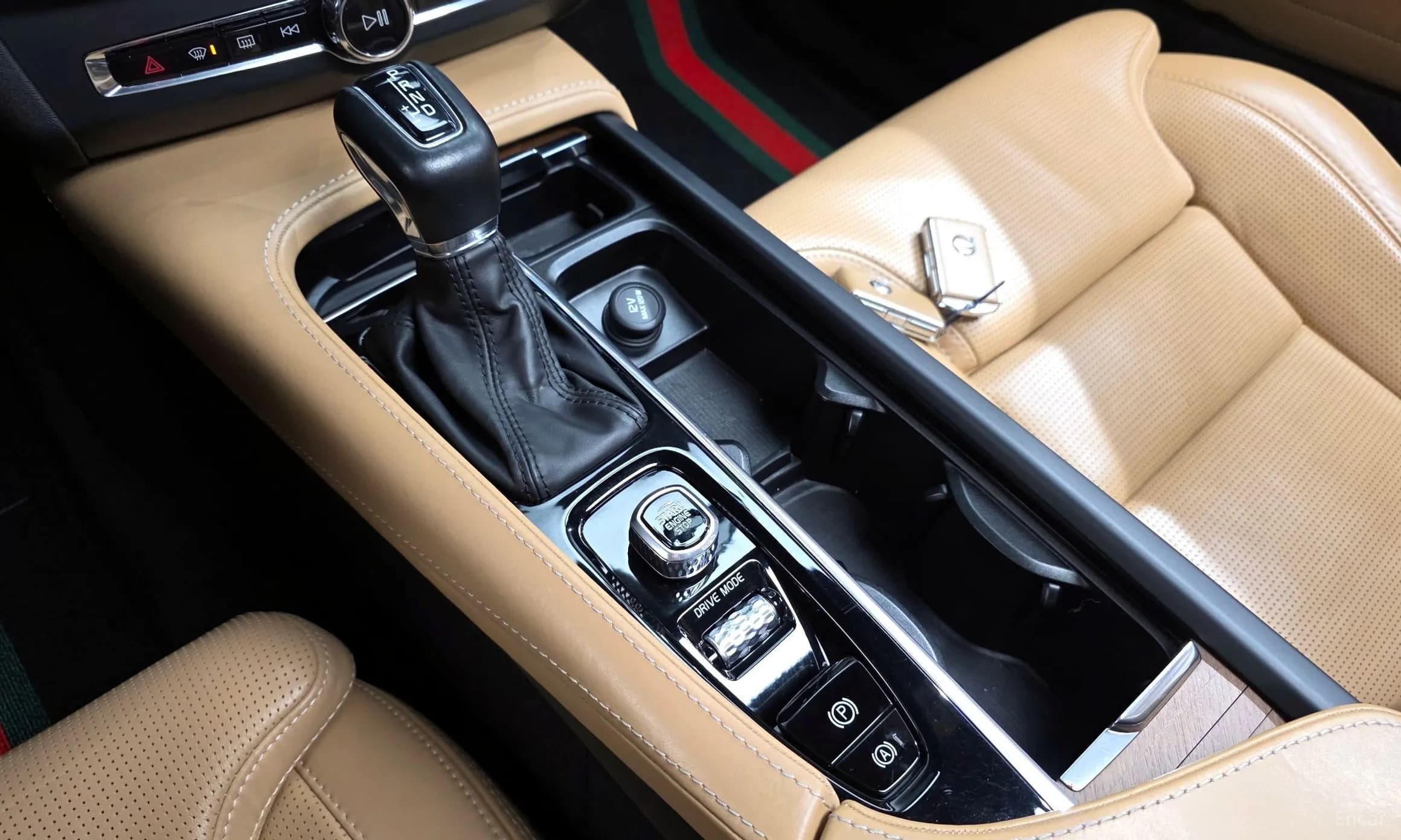 S90