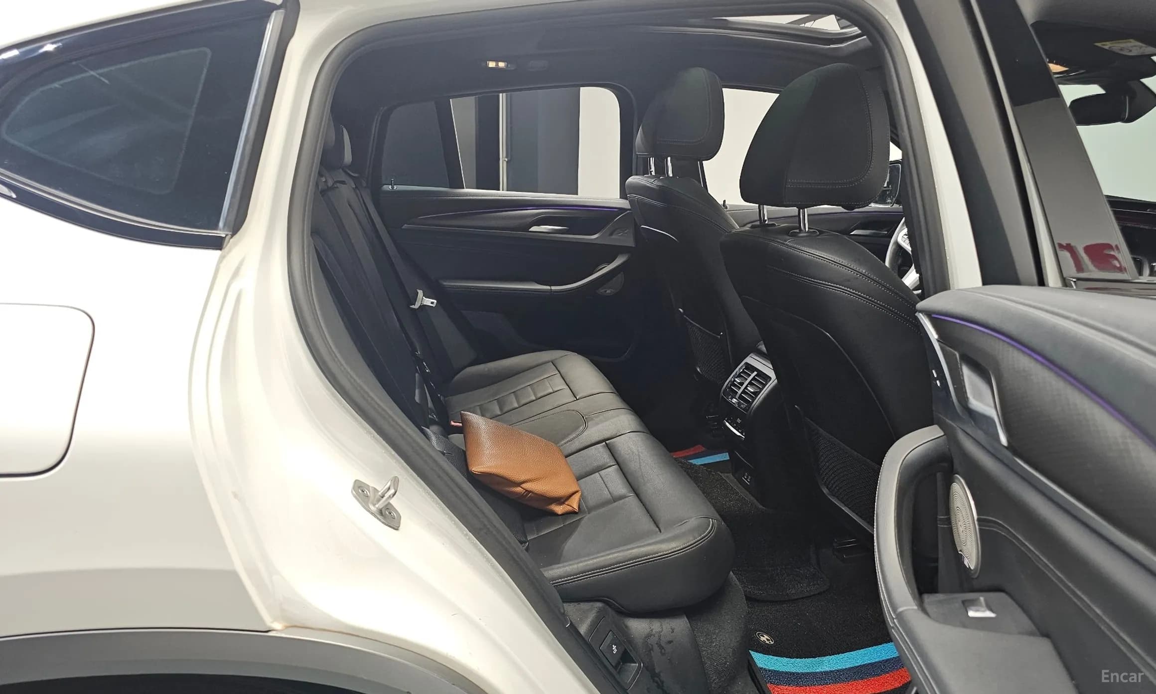 X4 (G02)