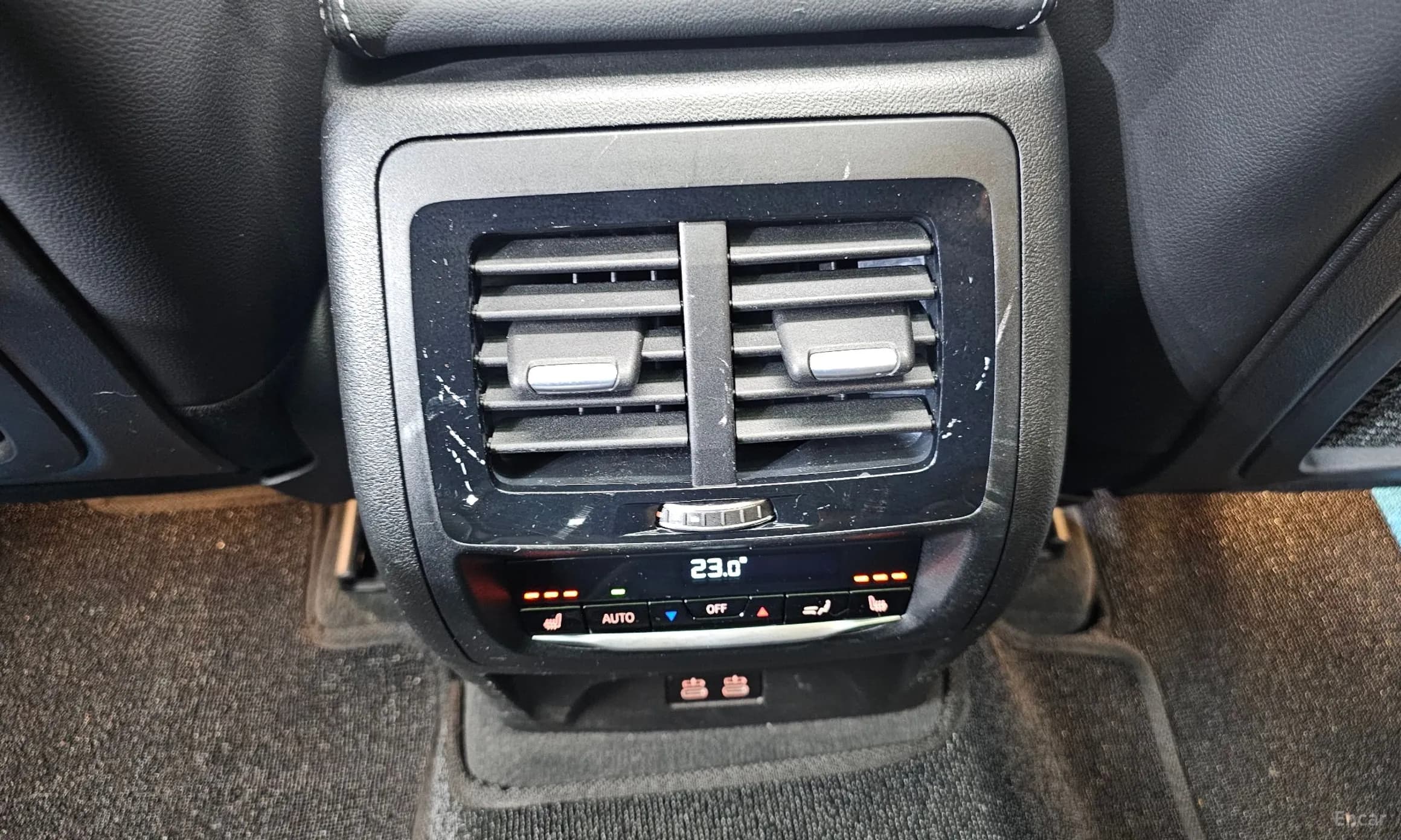 X4 (G02)