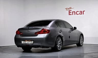 G37