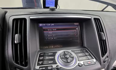 G37