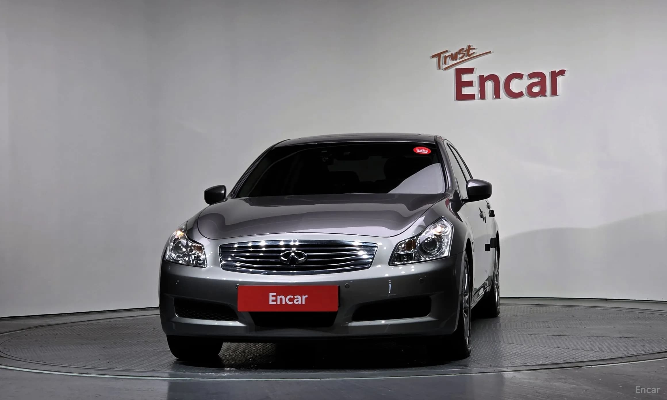 G37