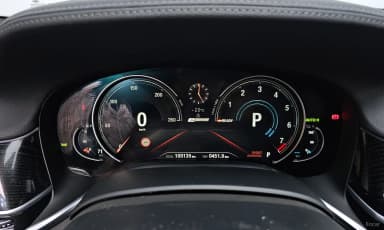 7 Series (G11)