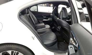 E-Class W214