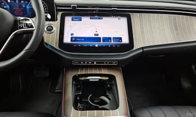 E-Class W214