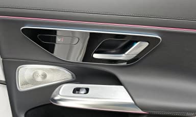 E-Class W214