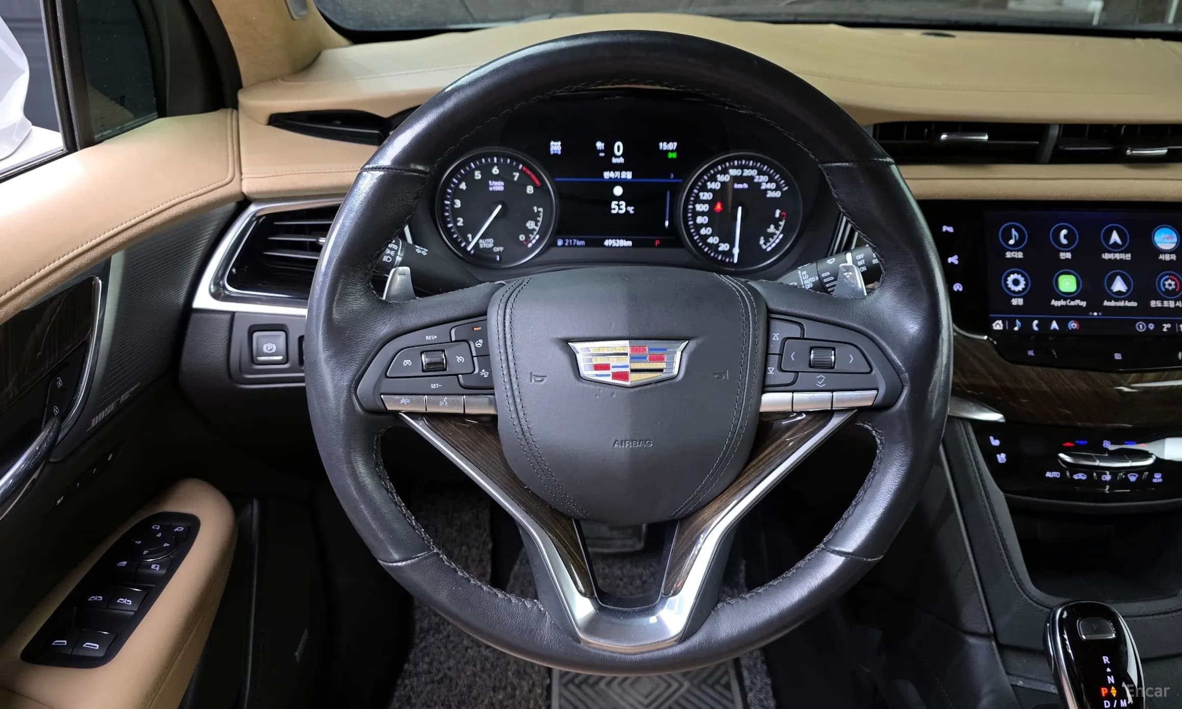 XT6