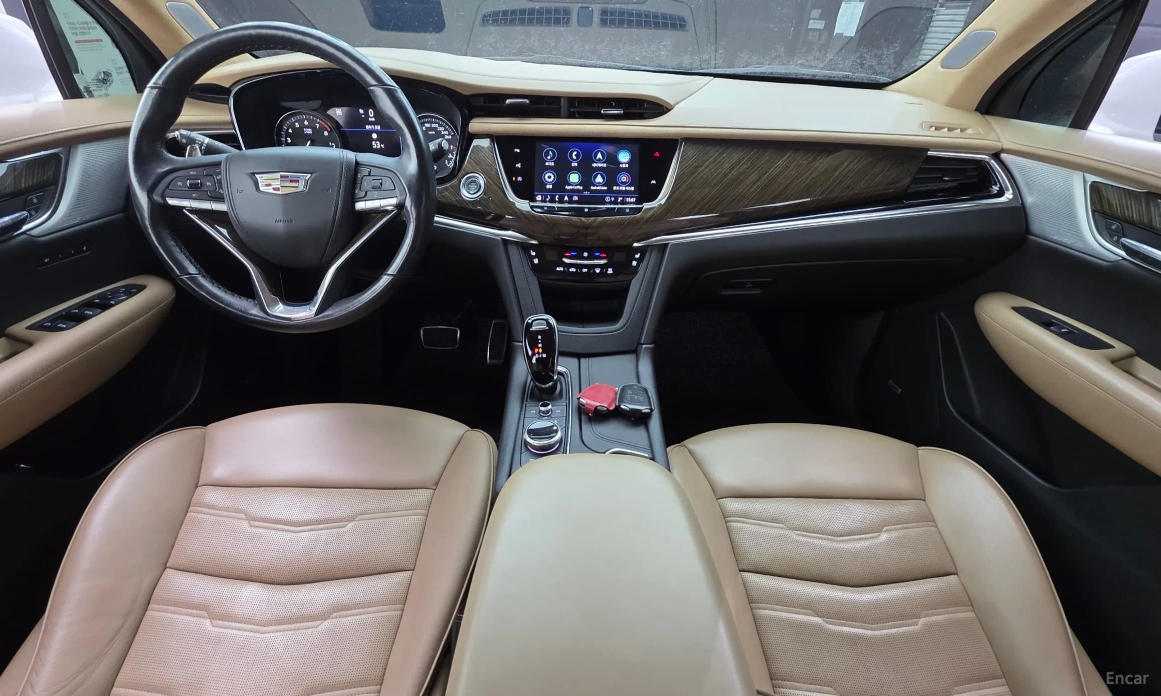 XT6