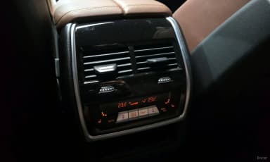 X6 (G06)