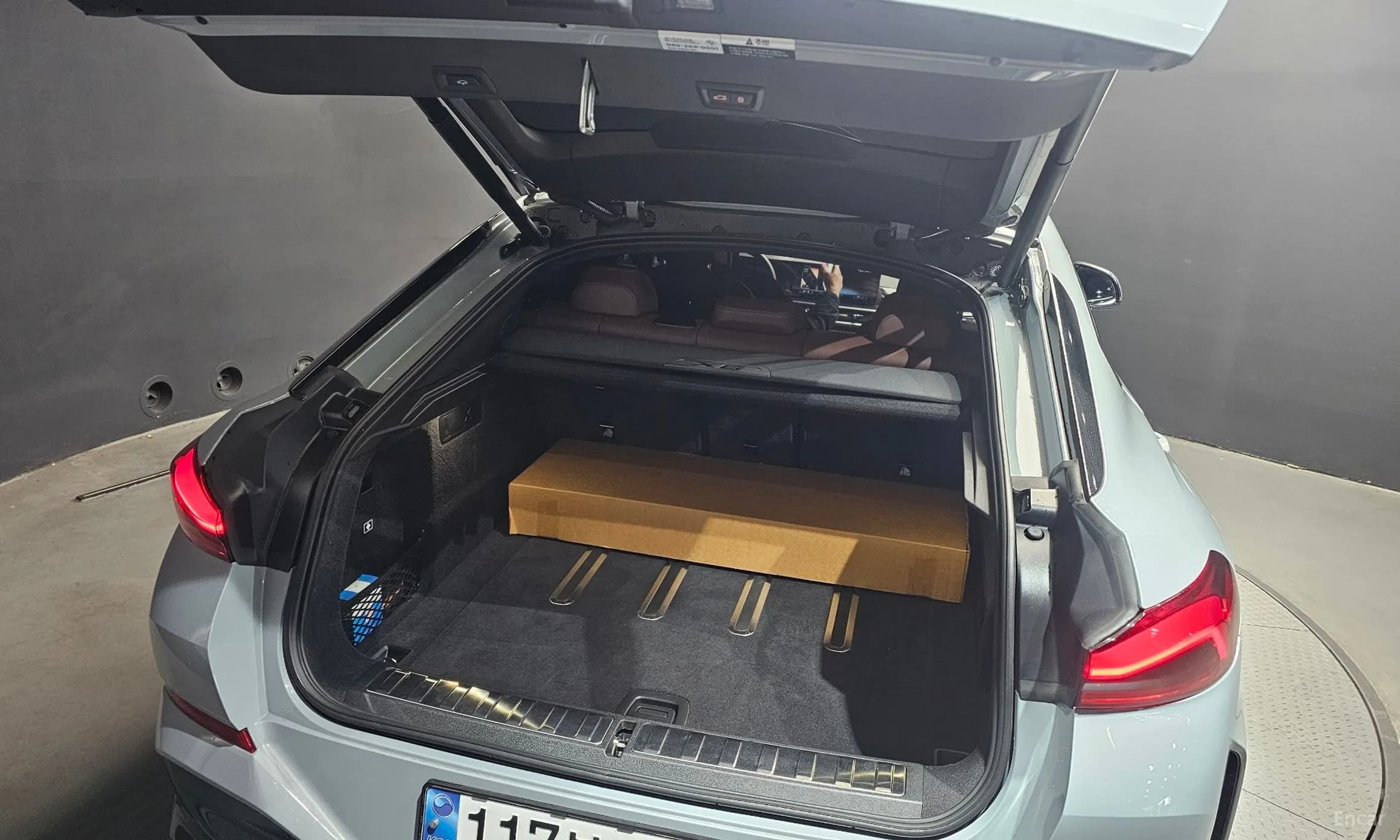 X6 (G06)