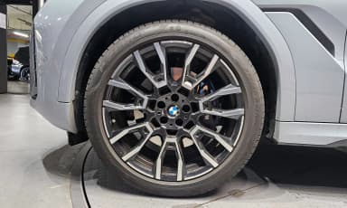 X6 (G06)