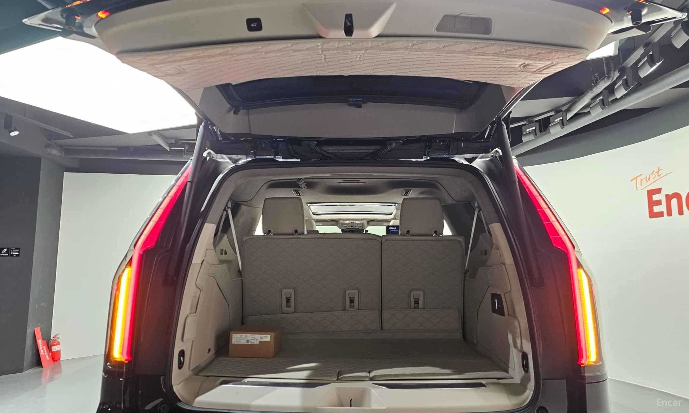 Escalade 5th Generation