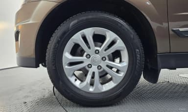 Korando Sports
