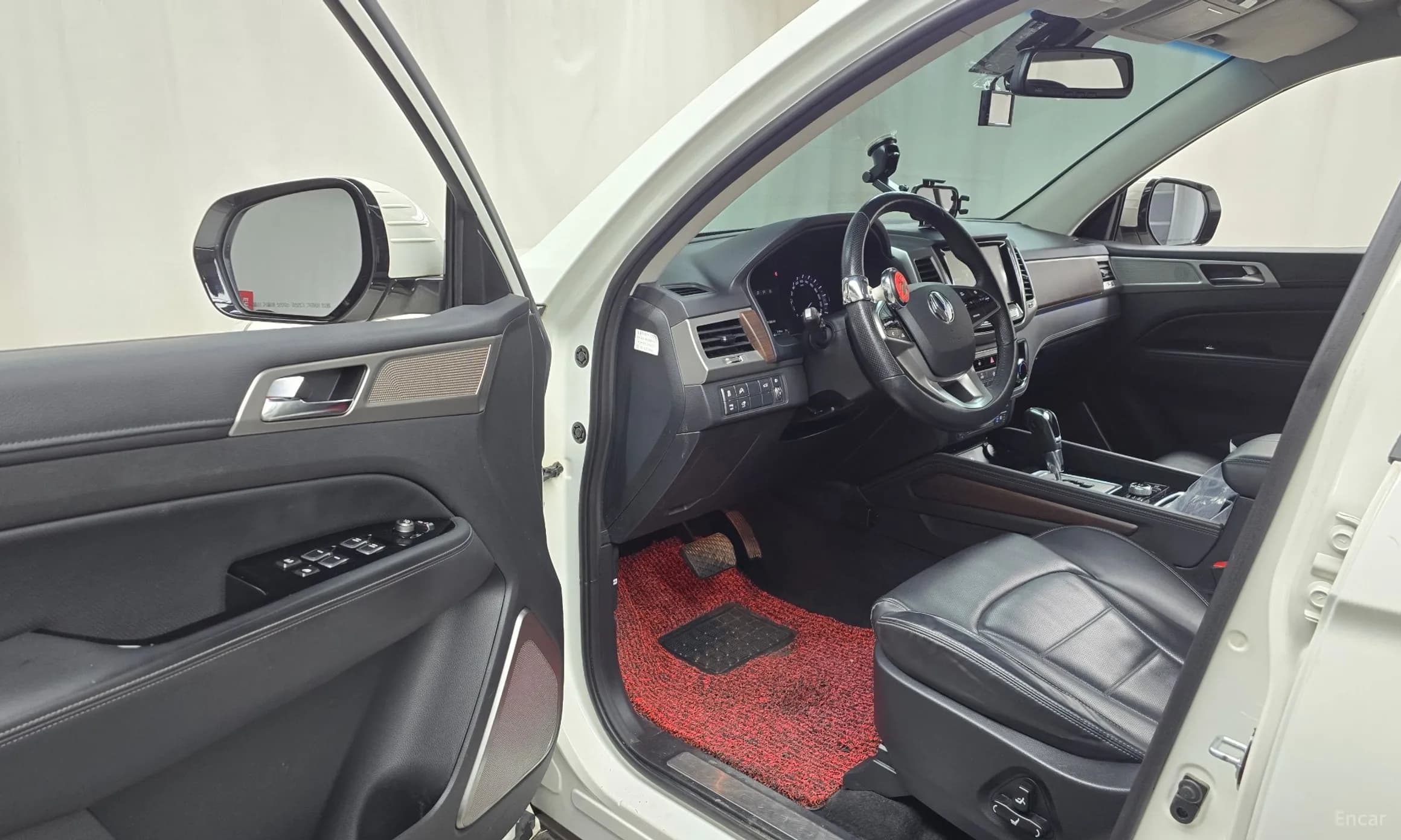 G4 Rexton