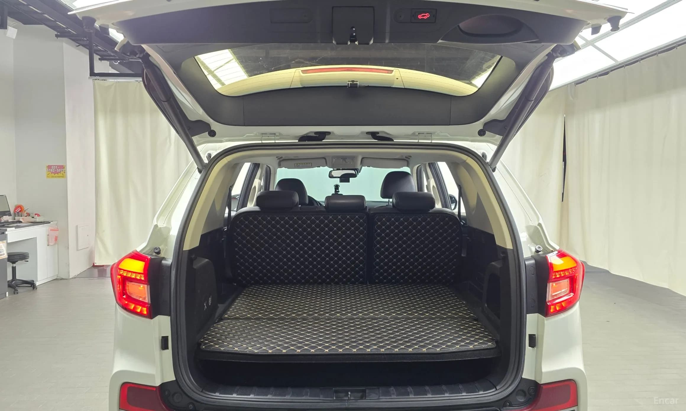 G4 Rexton