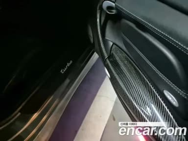 910